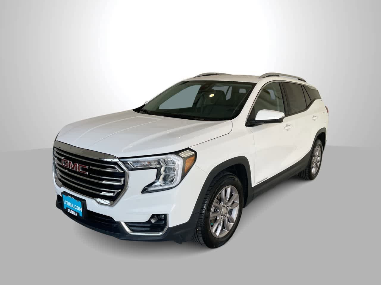Used 2024 GMC Terrain SLT AWD/4WD image 1
