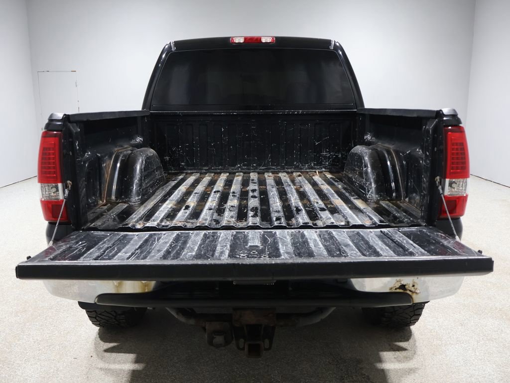 Used 2006 GMC Sierra 1500 SLT w/ Light Duty Power Package image 4