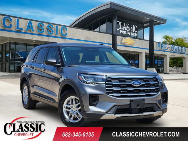 Used 2026 Ford Explorer Active RWD image 1