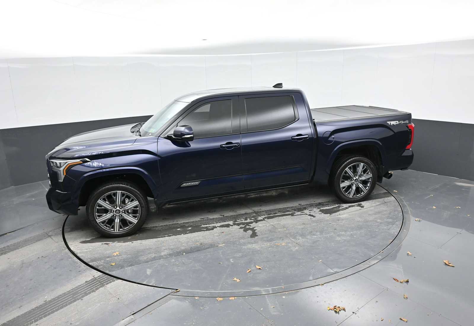 Used 2023 Toyota Tundra Platinum image 27