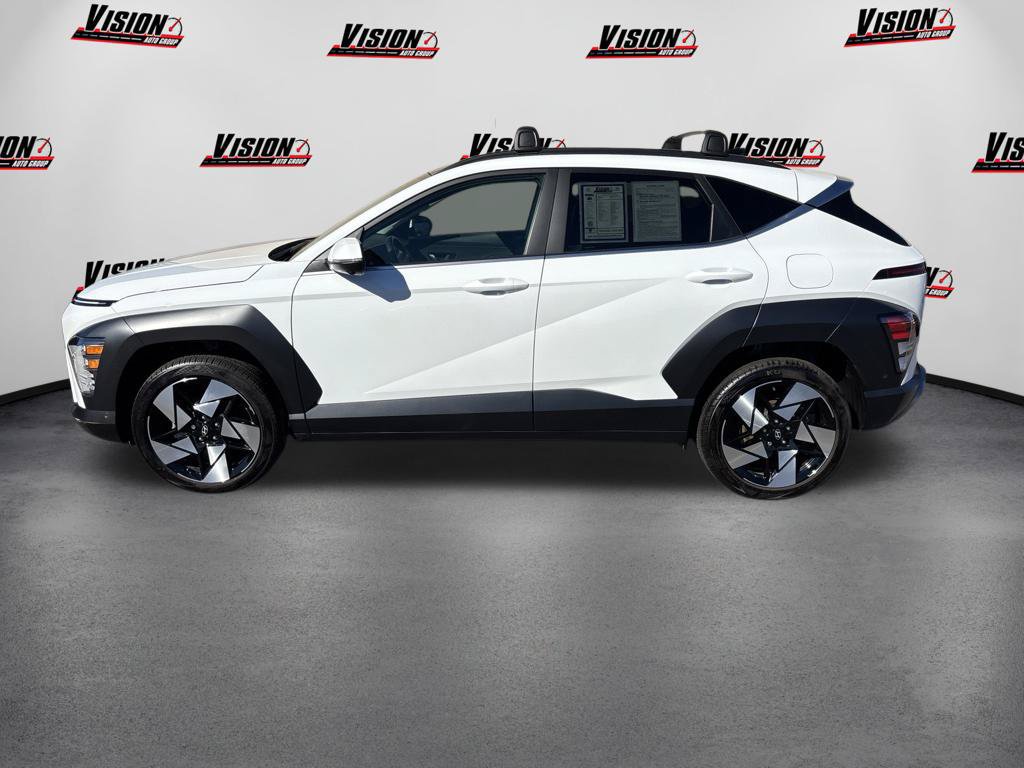 Certified 2025 Hyundai Kona Limited AWD/4WD image 2