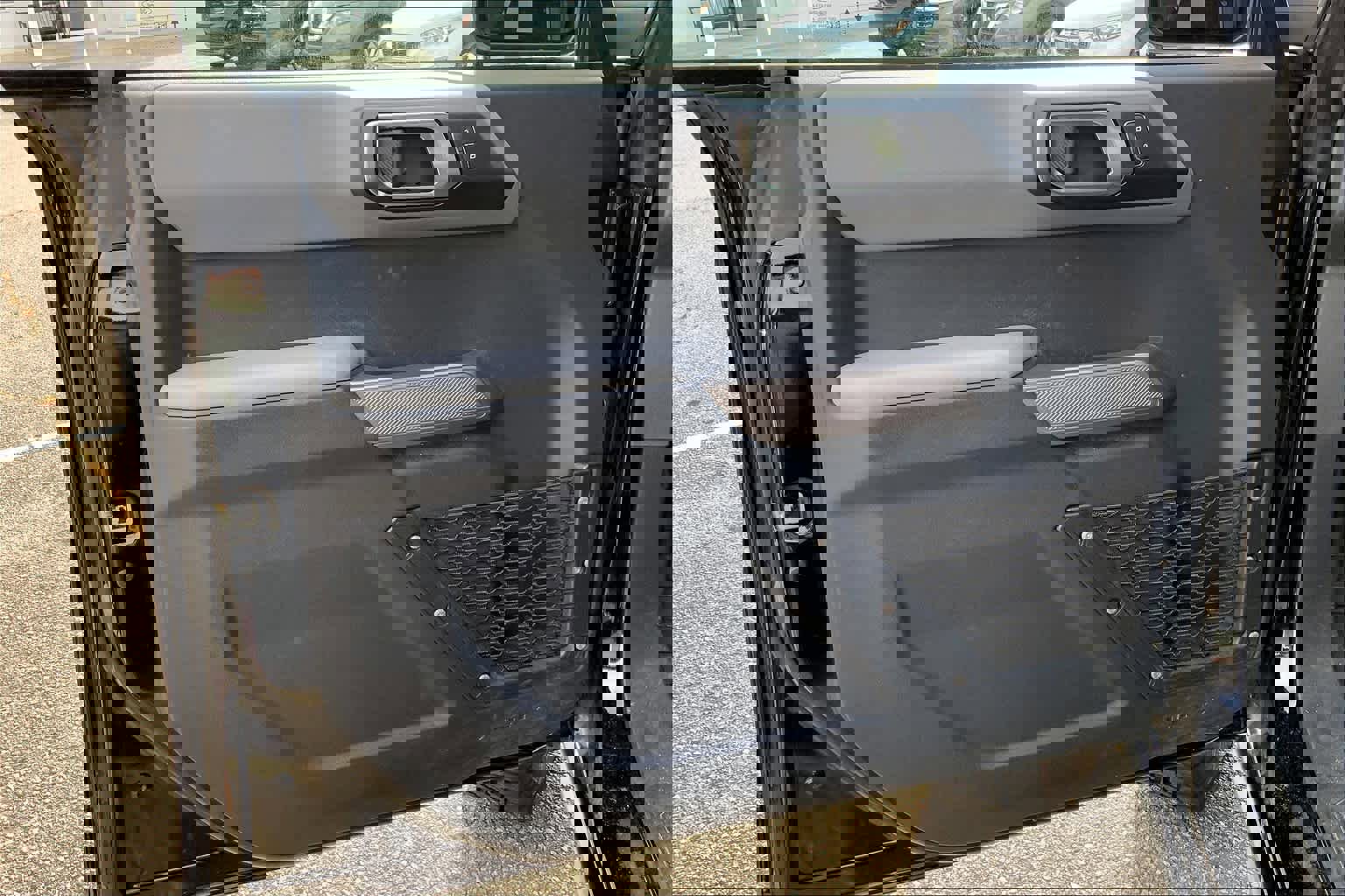 Used 2022 Ford Bronco Black Diamond image 21