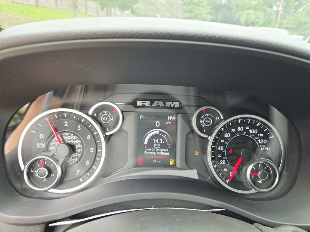 New 2026 RAM 2500 Big Horn AWD/4WD image 21