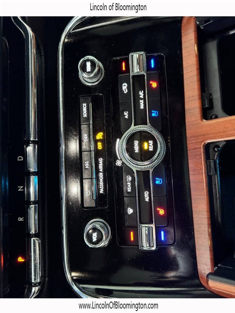 Used 2021 Lincoln Navigator L Reserve w/ Luxury Package image 36