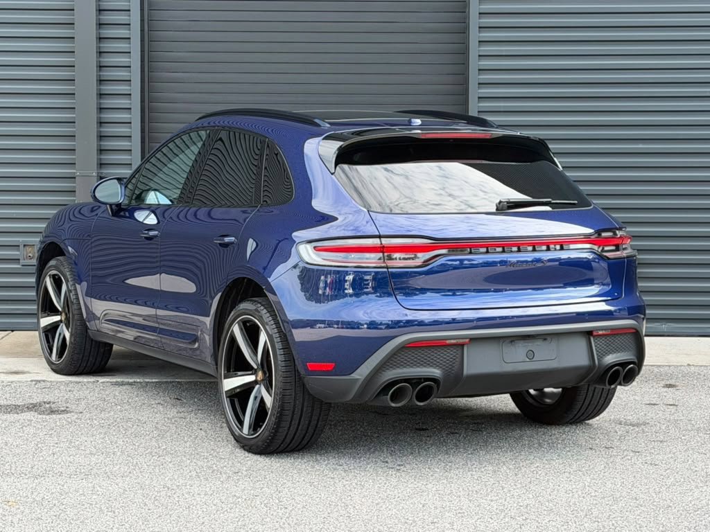 Used 2024 Porsche Macan S AWD/4WD image 3