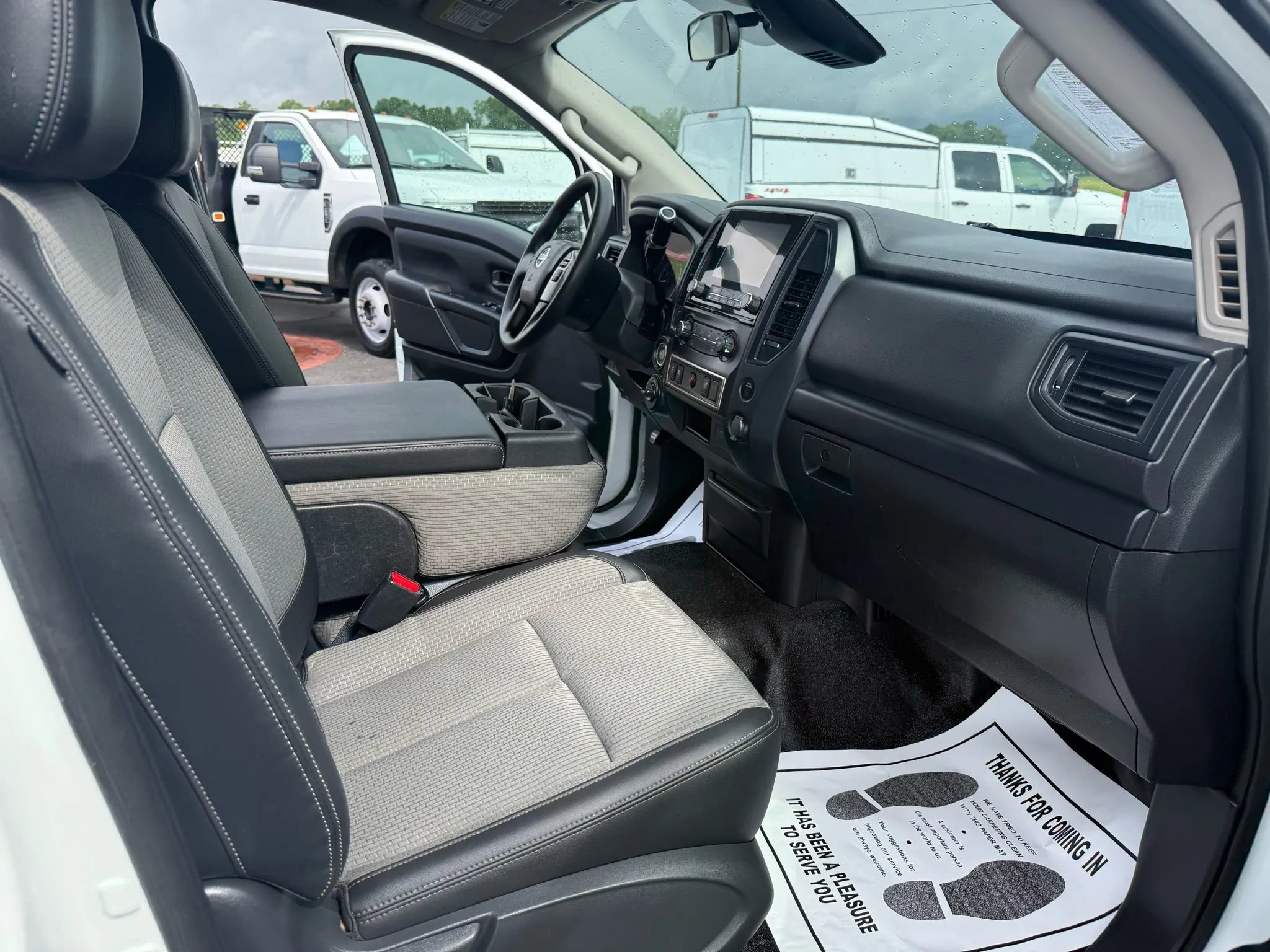 Used 2020 Nissan Titan S w/ S Utility Package image 16