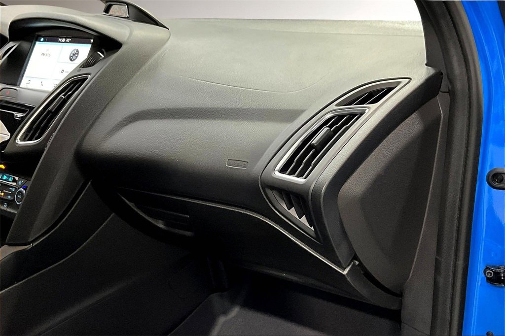 Used 2017 Ford Focus RS image 25