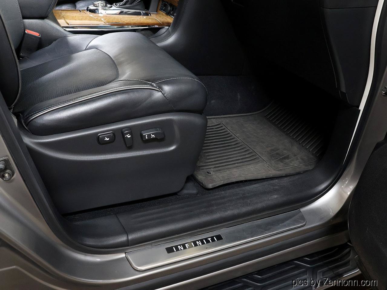 Used 2012 INFINITI QX56 4WD w/ Theater Pkg image 38