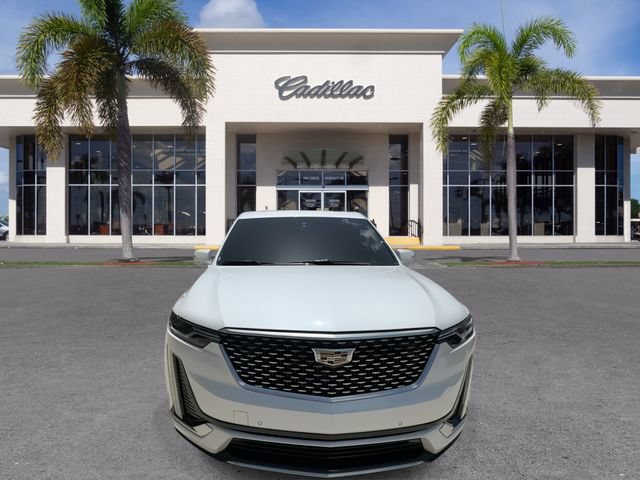 Certified 2023 Cadillac XT6 Luxury FWD image 4