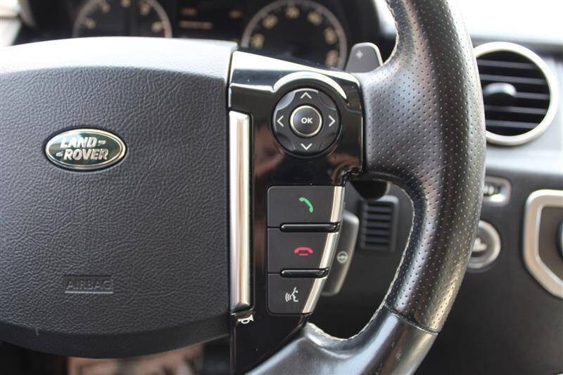 Used 2015 Land Rover LR4 HSE LUX AWD/4WD image 16