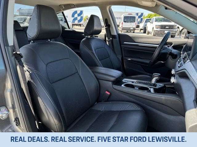 Used 2024 Nissan Altima 2.5 SL FWD image 29