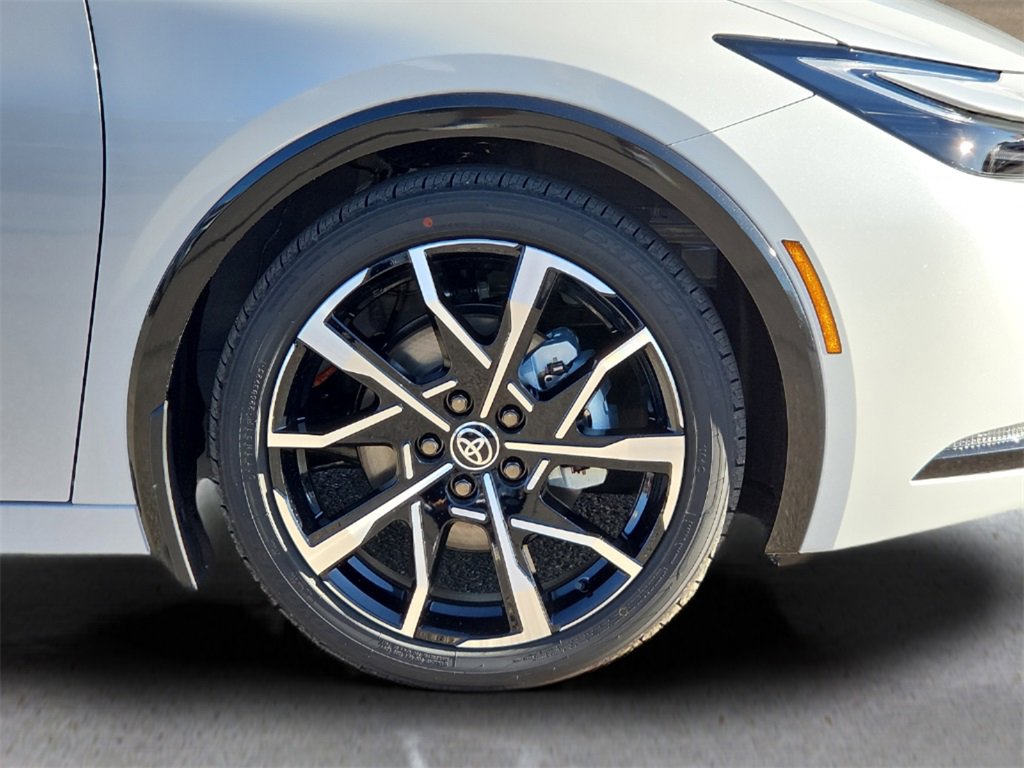 New 2026 Toyota Prius Plug-In Hybrid image 10