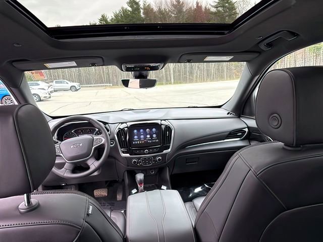 Used 2023 Chevrolet Traverse RS AWD/4WD image 29