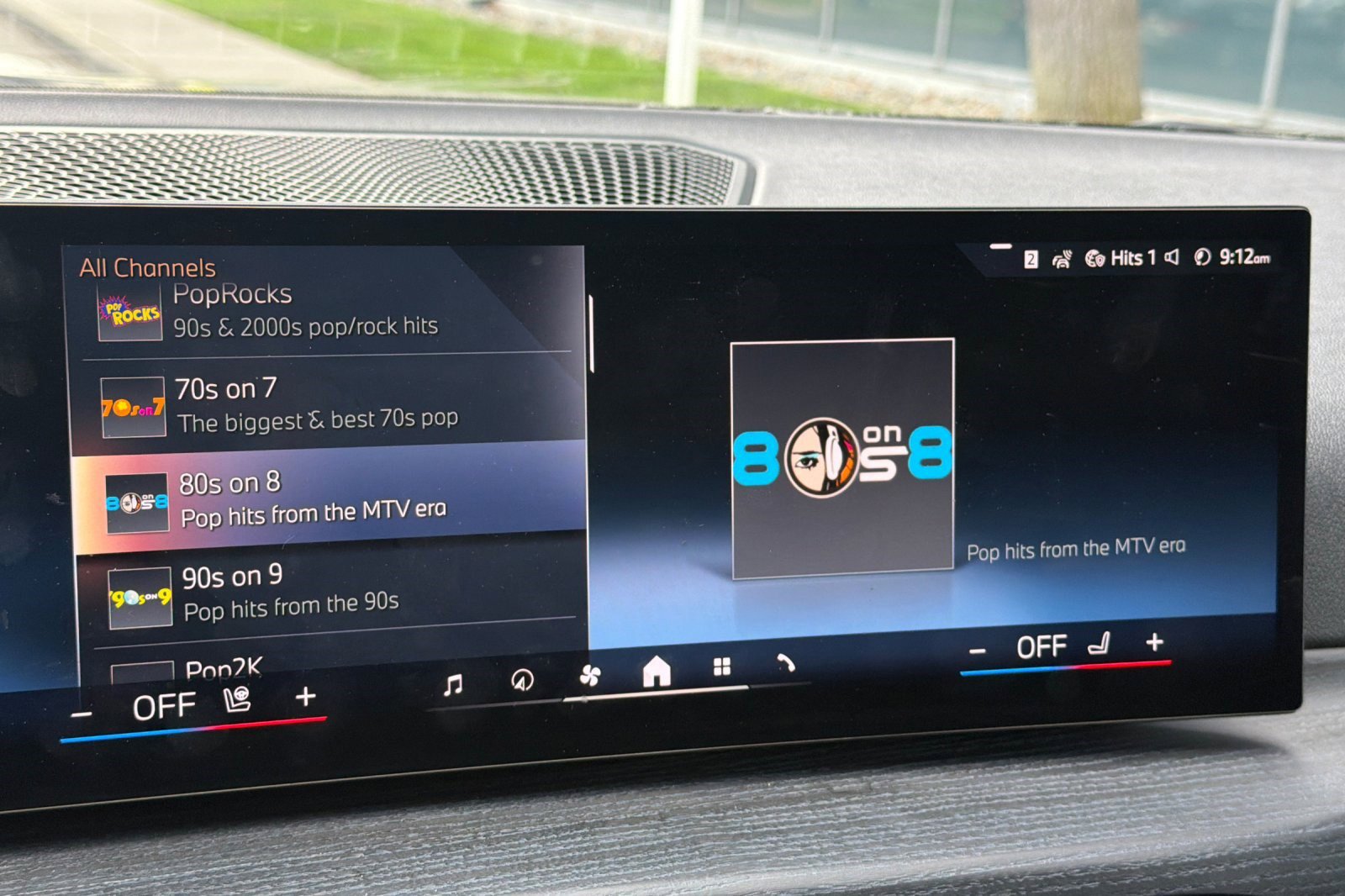 Used 2025 BMW i4 eDrive40 w/ Premium Package image 24