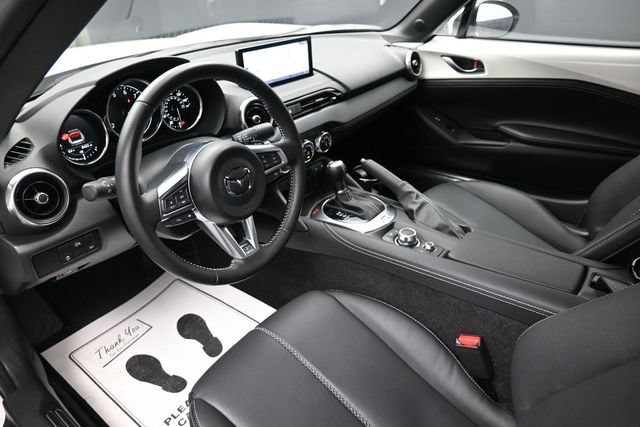 Used 2024 MAZDA MX-5 Miata Grand Touring w/ Weather Package RWD image 18