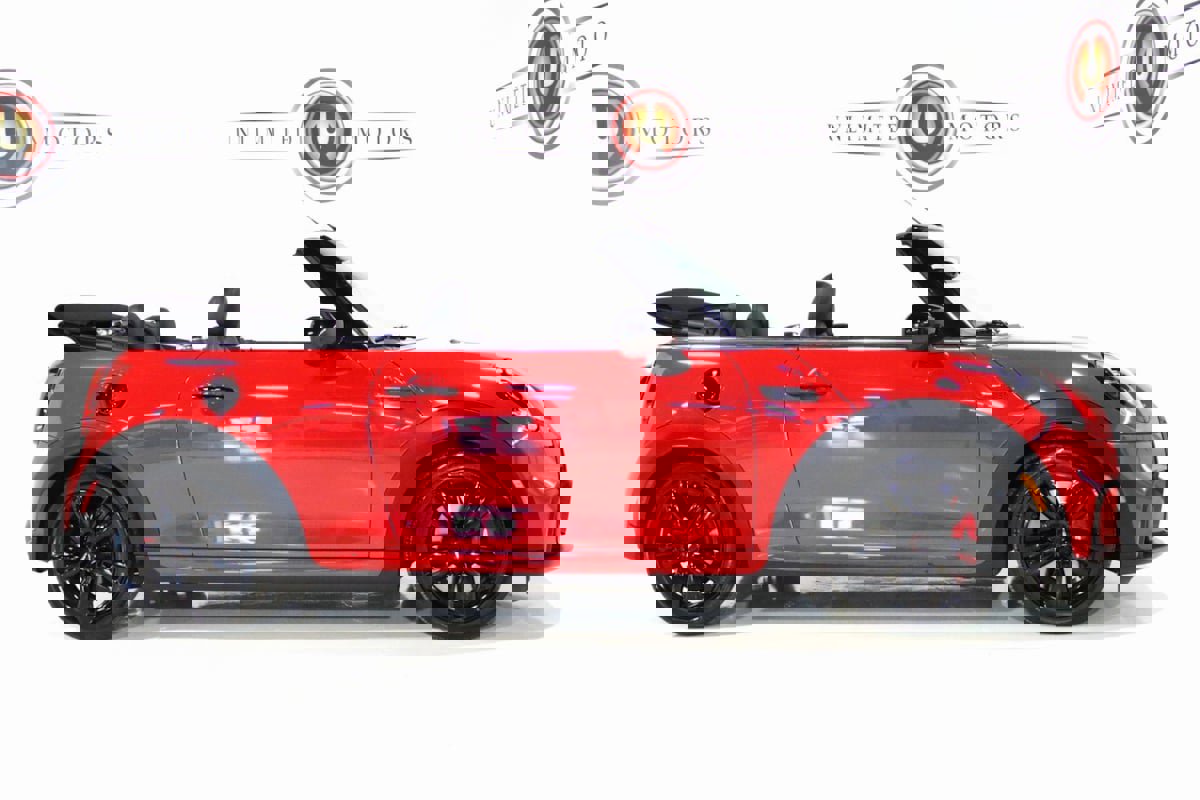 Used 2022 MINI Cooper John Cooper Works w/ Premium Package image 38