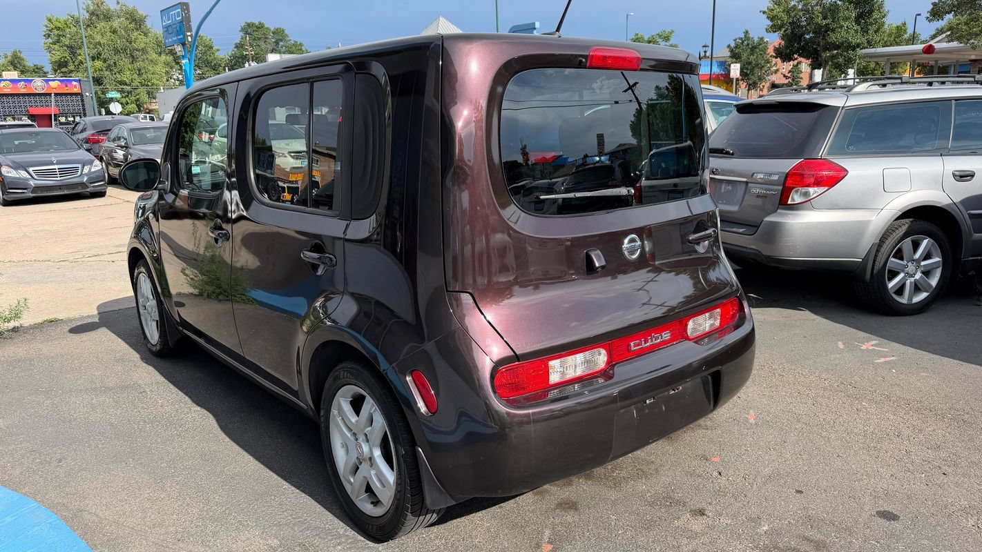 Used 2011 Nissan Cube 1.8 SL w/ SL Preferred Pkg FWD image 4