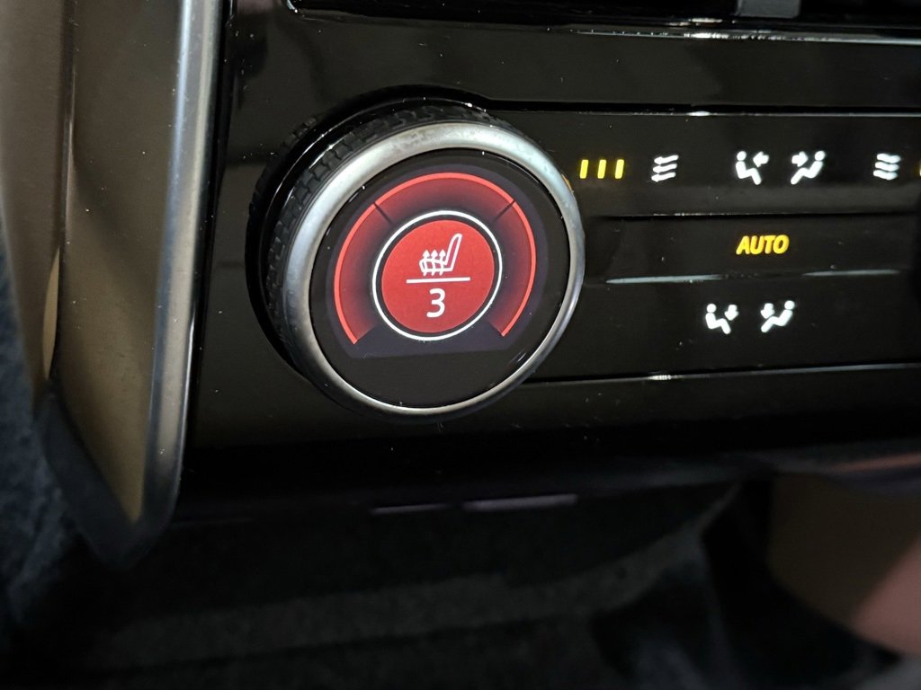 Certified 2023 Land Rover Range Rover SE image 34