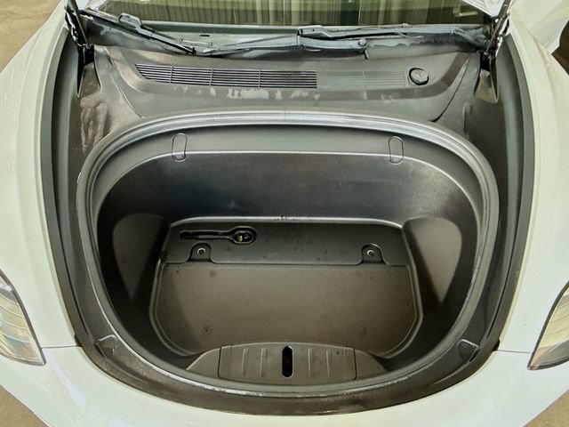 Used 2019 Tesla Model 3 Long Range AWD/4WD image 31