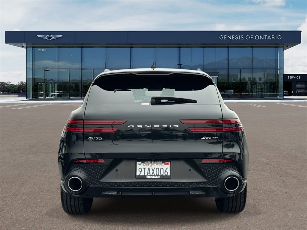 Used 2025 Genesis GV70 3.5T Sport w/ Sport Prestige Package image 3