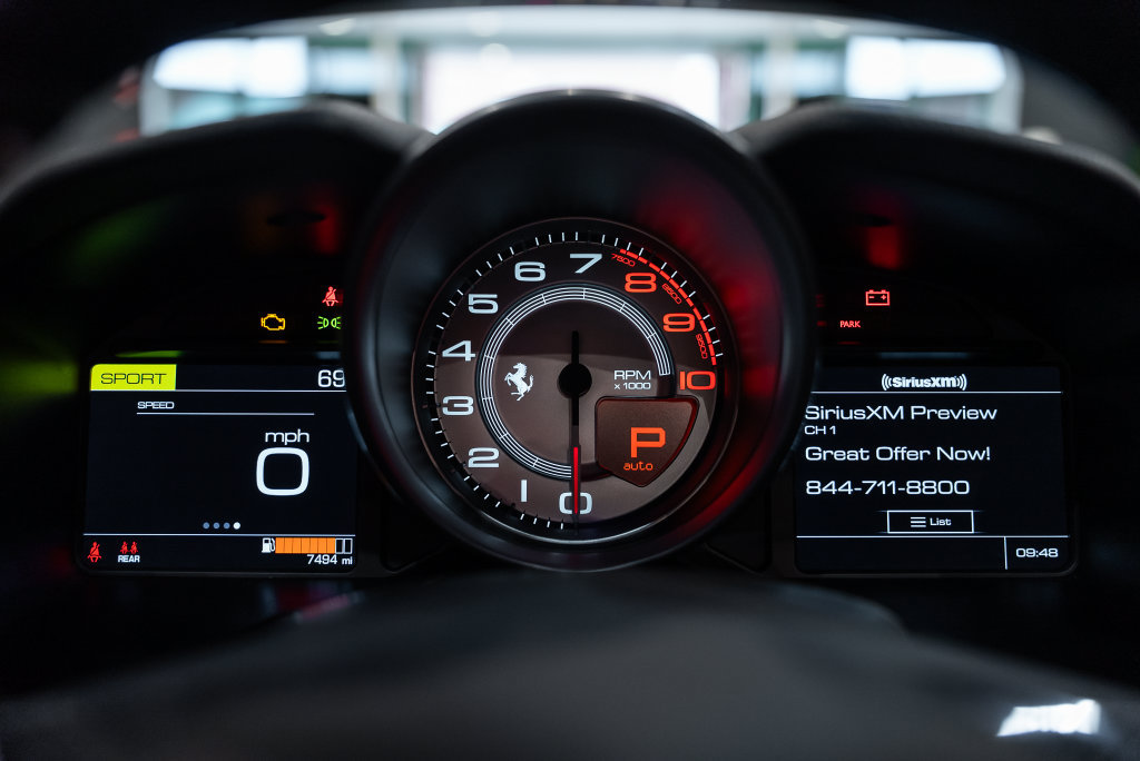 Certified 2022 Ferrari Portofino M RWD image 32