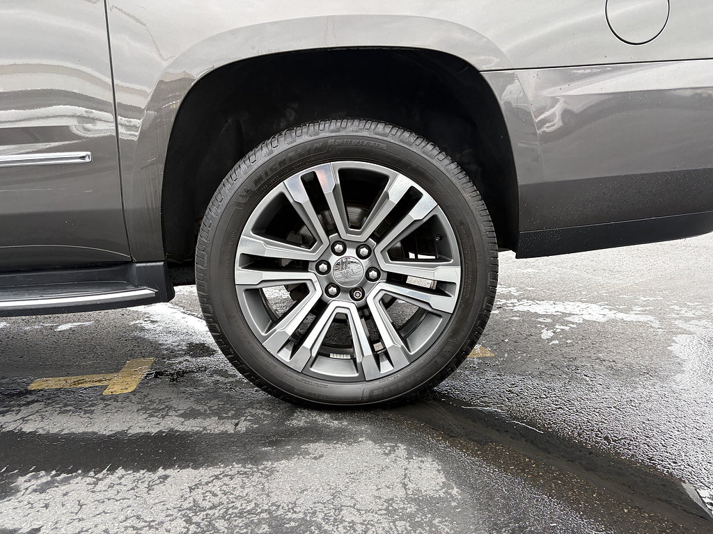 Used 2019 GMC Yukon XL Denali w/ Open Road Package AWD/4WD image 14