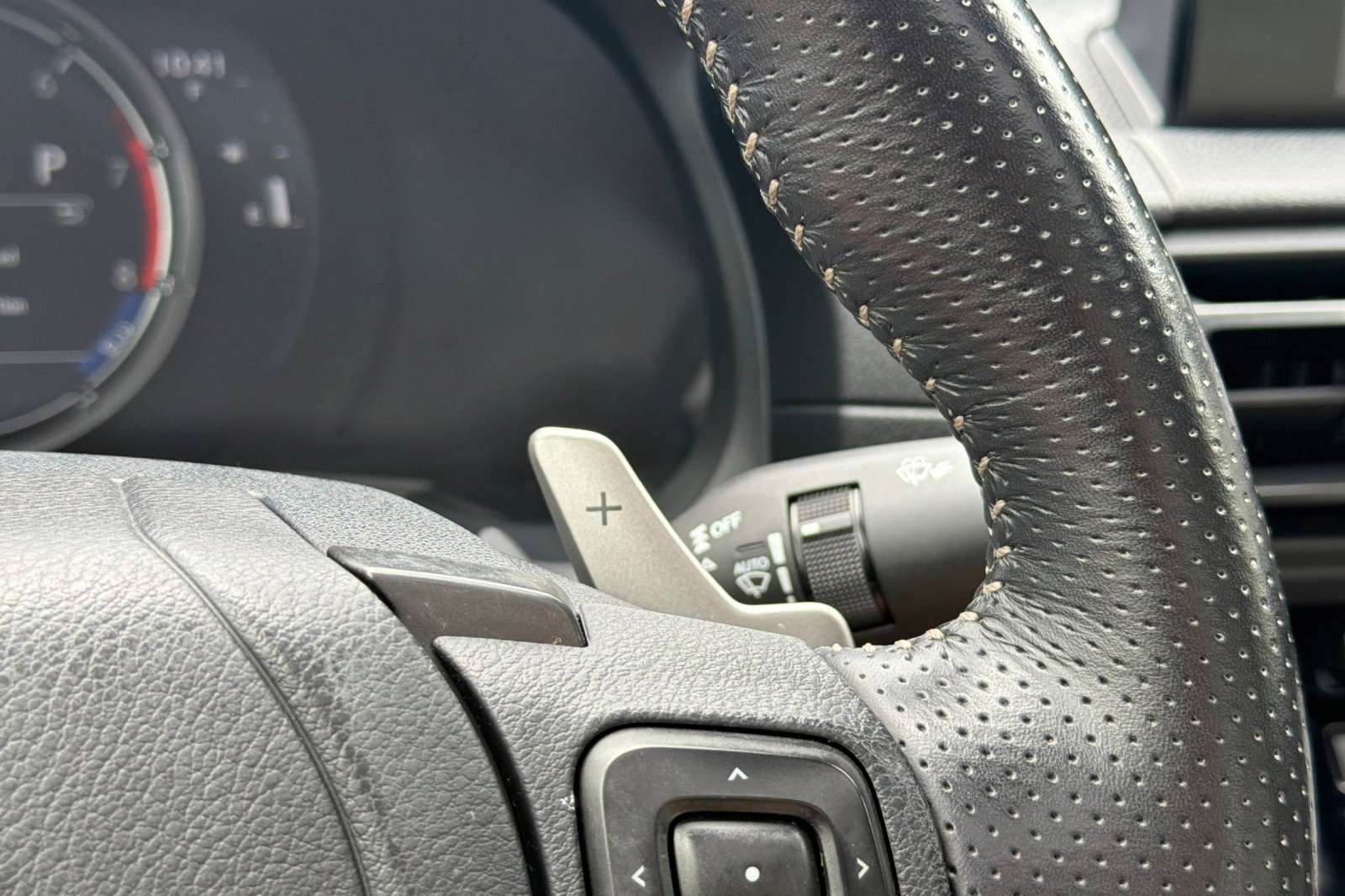 Certified 2023 Lexus IS 350 F Sport RWD image 32