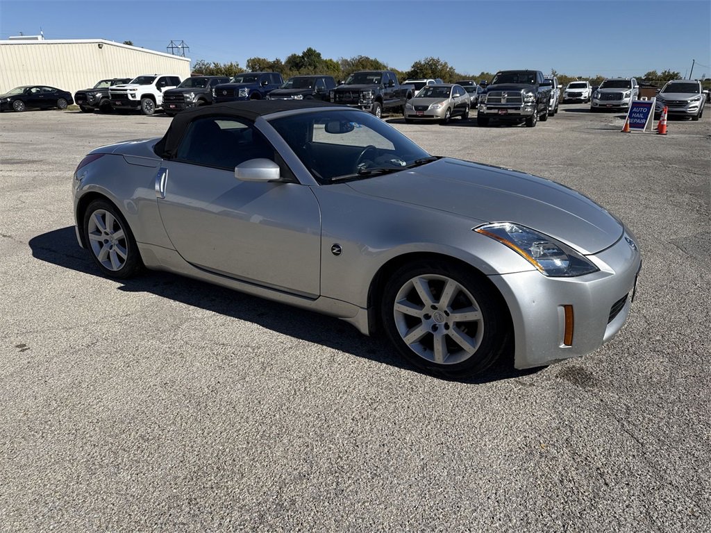Used 2004 Nissan 350Z Enthusiast image 18