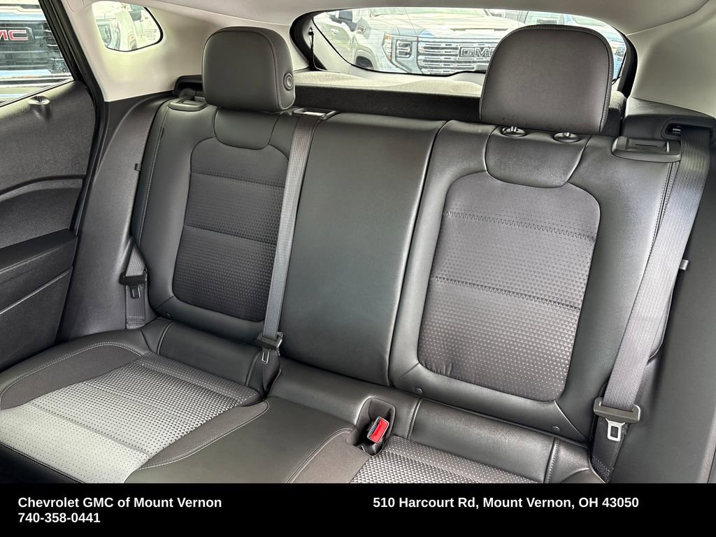 Used 2024 Chevrolet Trax LT FWD image 24