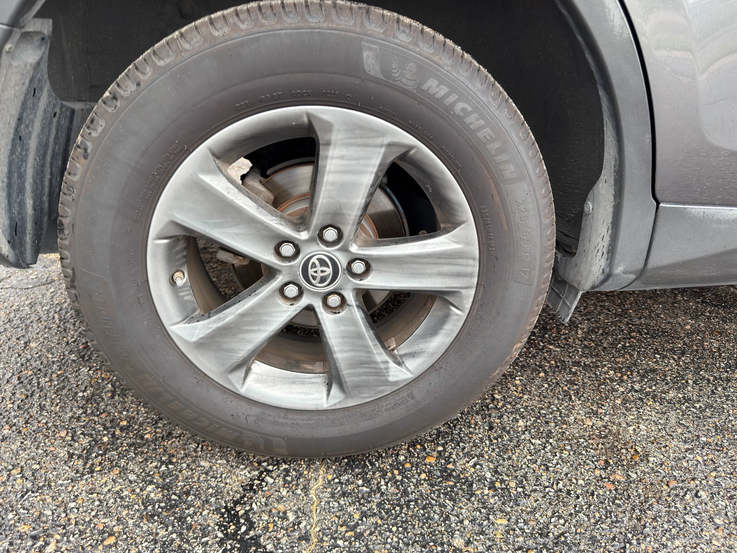 Used 2016 Toyota RAV4 LE FWD image 28
