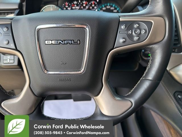 Used 2018 GMC Yukon XL Denali image 16