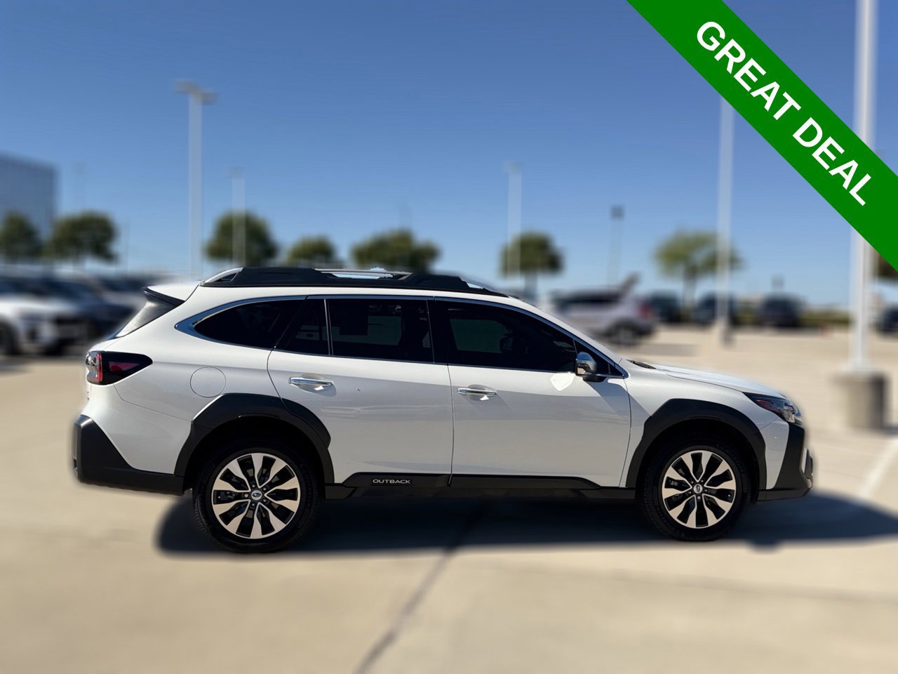 Used 2025 Subaru Outback Touring XT AWD/4WD image 11