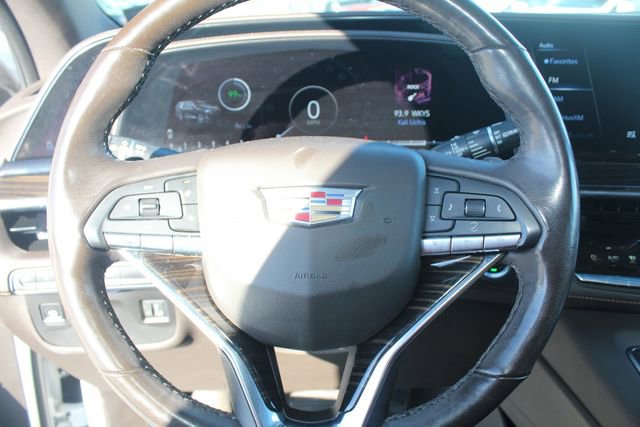 Used 2021 Cadillac Escalade Premium Luxury image 15