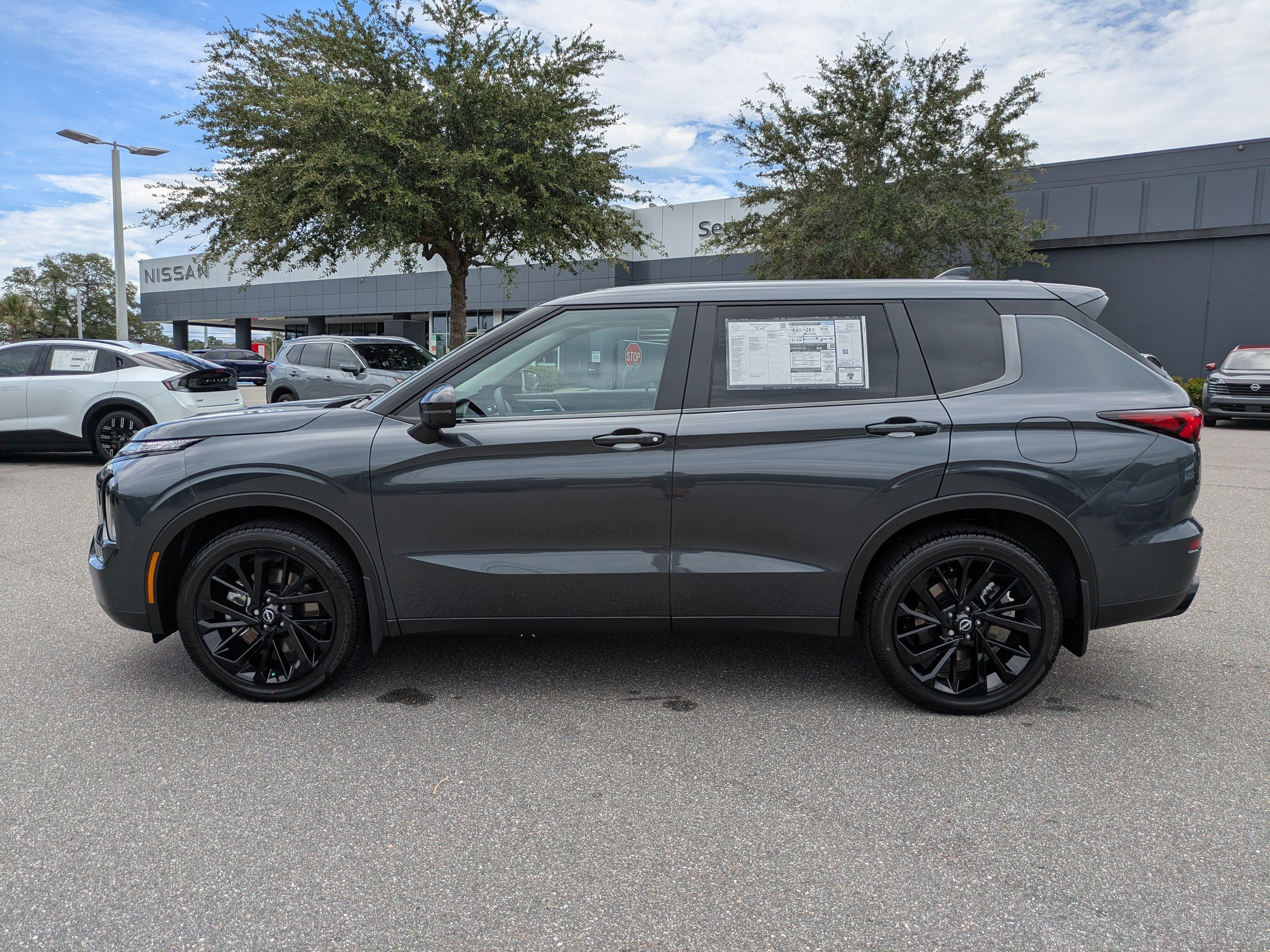 New 2026 Nissan Rogue SL AWD/4WD image 7