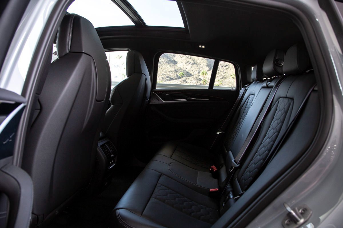 New 2025 BMW X4 M w/ Competition Package image 25