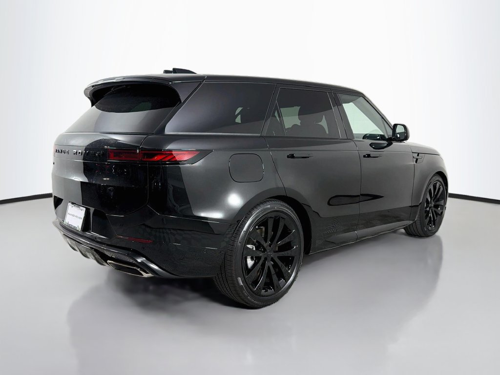 New 2027 Land Rover Range Rover Sport Dynamic SE AWD/4WD image 5