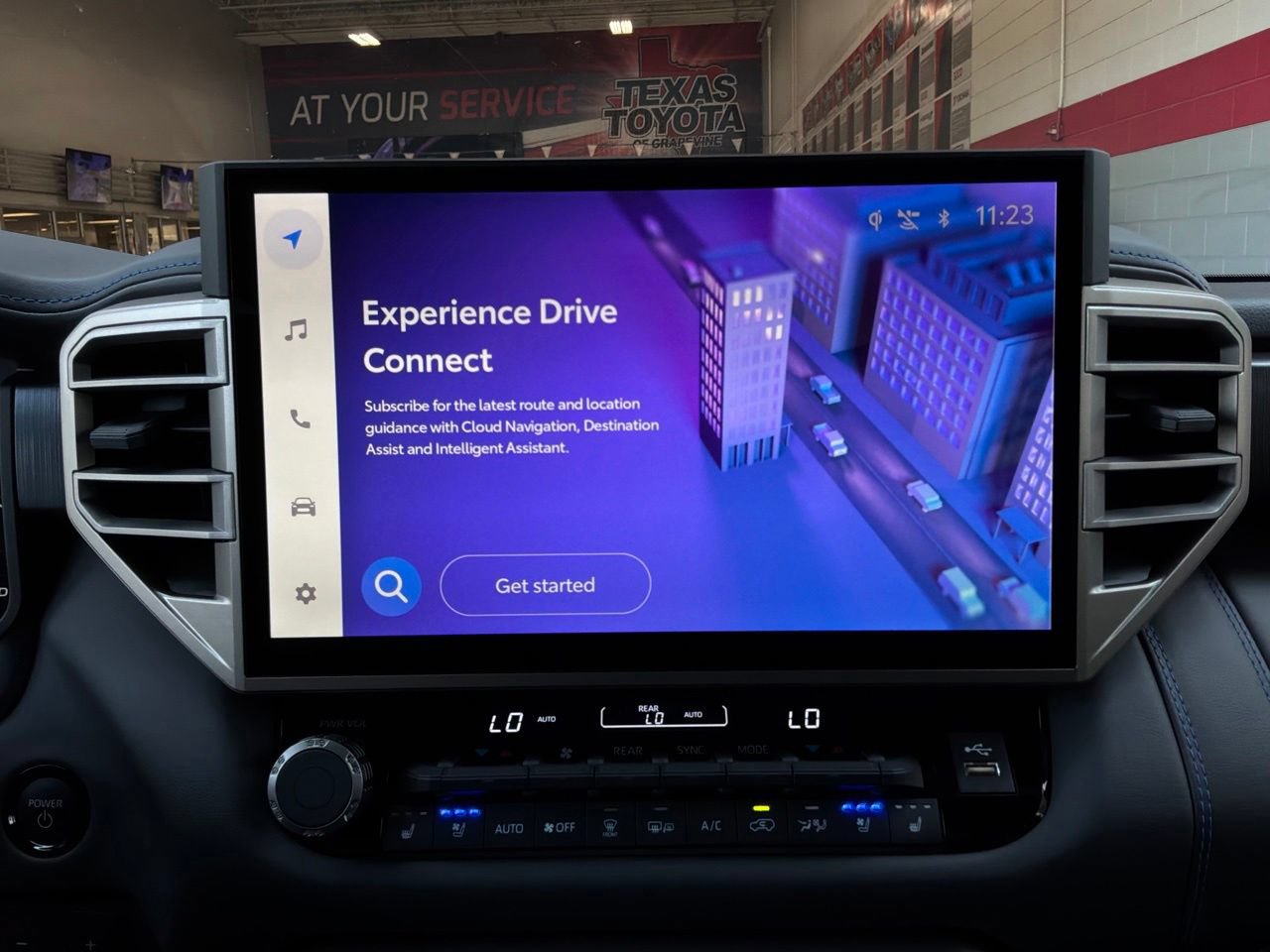 New 2026 Toyota Sequoia Platinum AWD/4WD image 34
