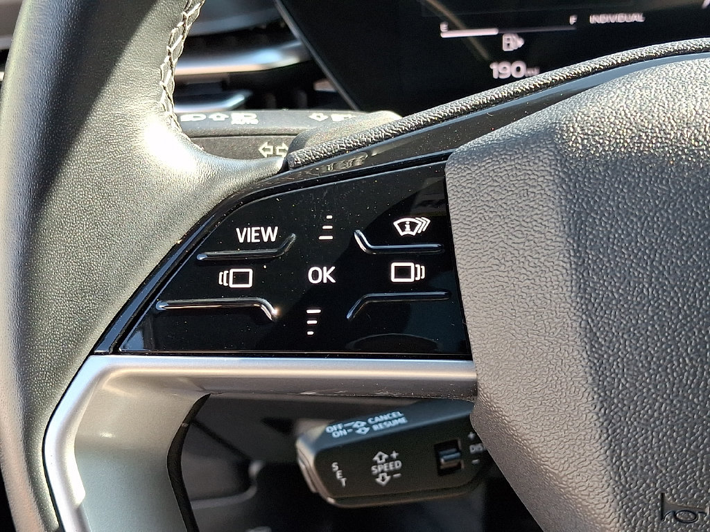 Certified 2025 Audi Q5 Premium Plus w/ Premium Plus AWD/4WD image 21