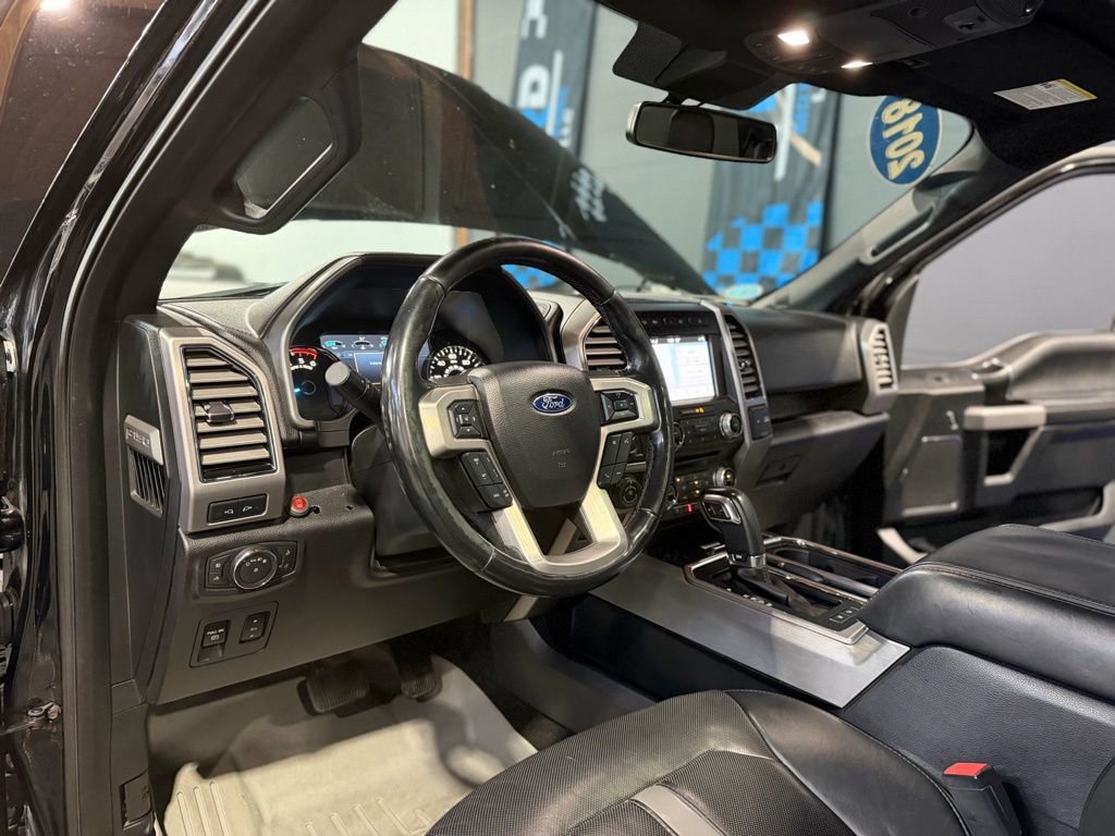 Used 2018 Ford F150 Platinum w/ Equipment Group 701A Luxury image 15