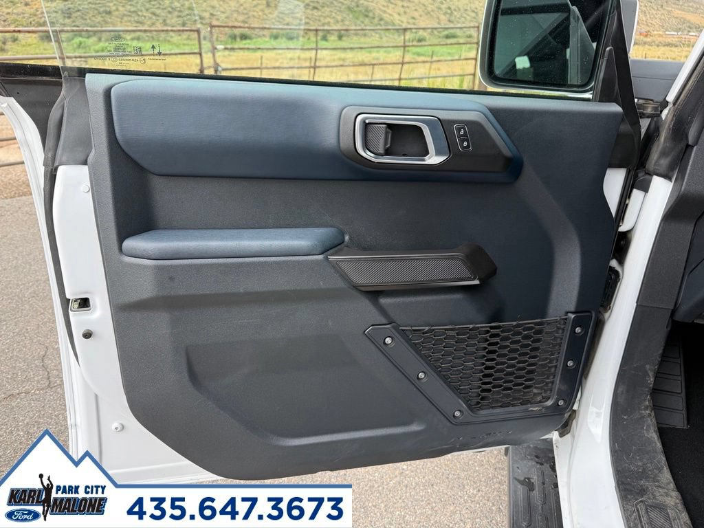 Used 2024 Ford Bronco Outer Banks AWD/4WD image 12