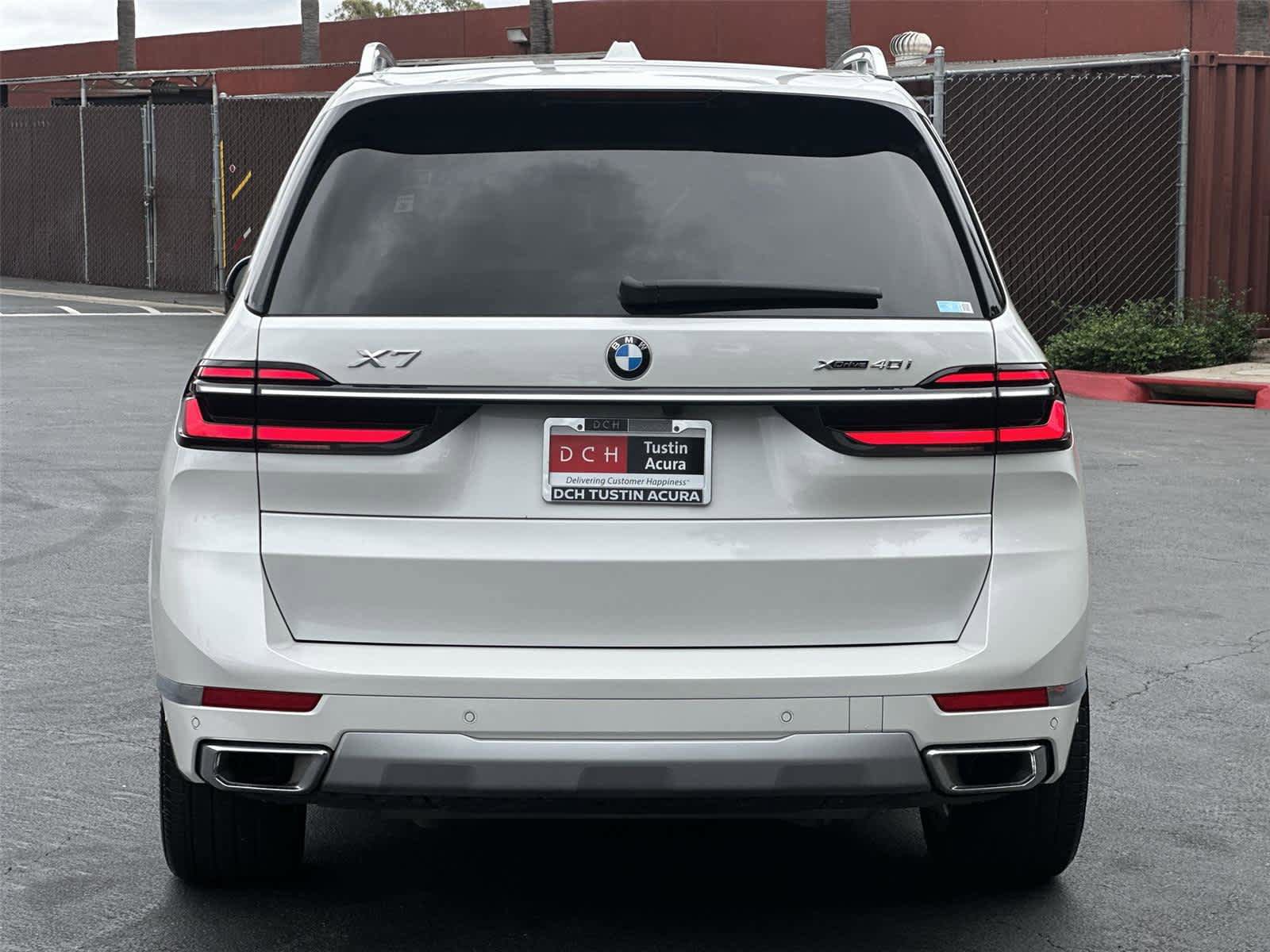 Used 2025 BMW X7 xDrive40i w/ Executive Package AWD/4WD image 6