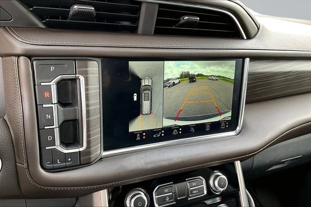 Used 2023 GMC Yukon Denali w/ Denali Reserve Package AWD/4WD image 14