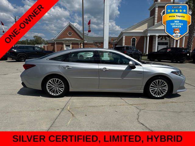 Certified 2019 Toyota Avalon Limited w/ Advanced Safety Package FWD image 4
