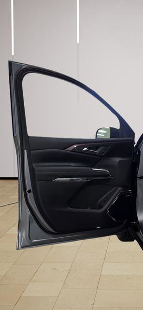 New 2026 Chevrolet Traverse High Country image 11