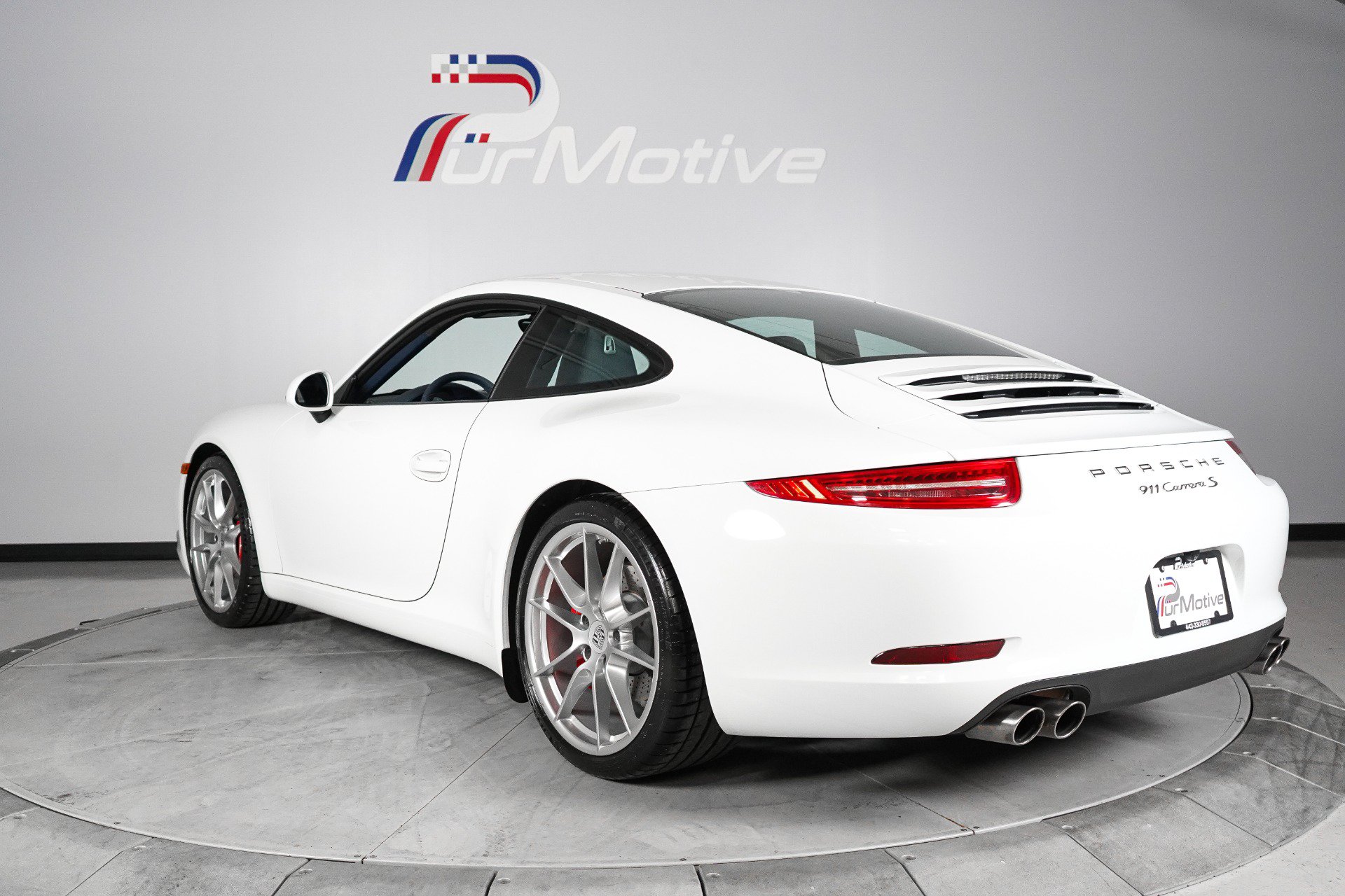 Used 2015 Porsche 911 Carrera S RWD image 12