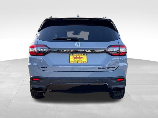New 2026 Honda Pilot Black Edition image 6