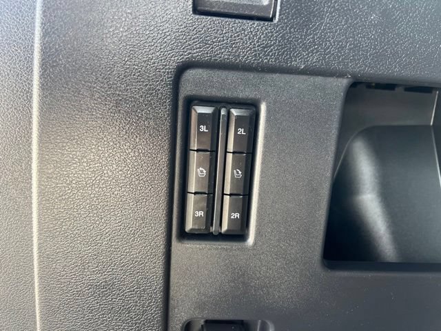 Used 2024 Ford Expedition Platinum AWD/4WD image 16