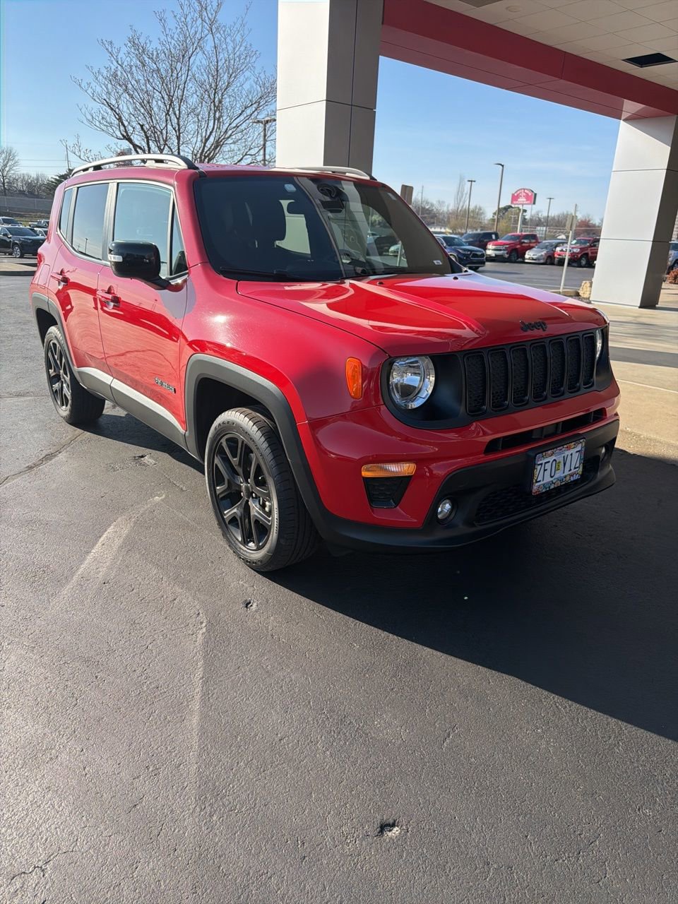 Used 2022 Jeep Renegade Altitude image 1