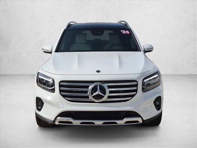 Used 2026 Mercedes-Benz GLB 250 image 2