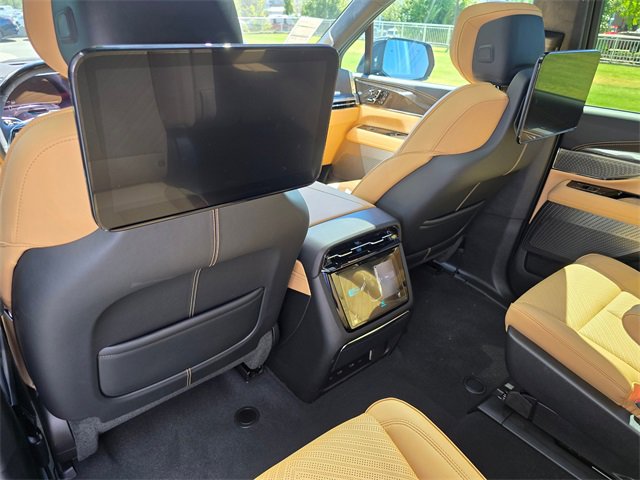 New 2026 Cadillac Escalade IQ Sport 2 image 21